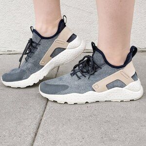Nike Air Women's Huarache Run Ultra SE Gray Athletic Running Sneaker Shoes 8.5